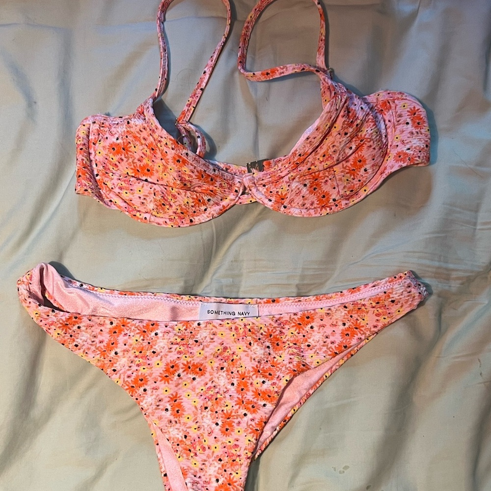 Something Navy Pink Floral Bikini Extra Small